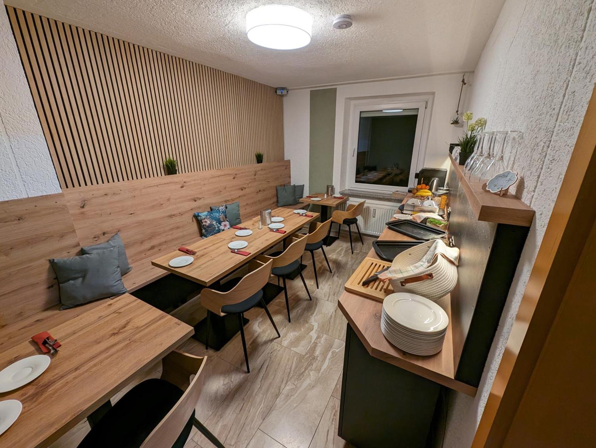 Pension Krone Freiberg Extérieur photo