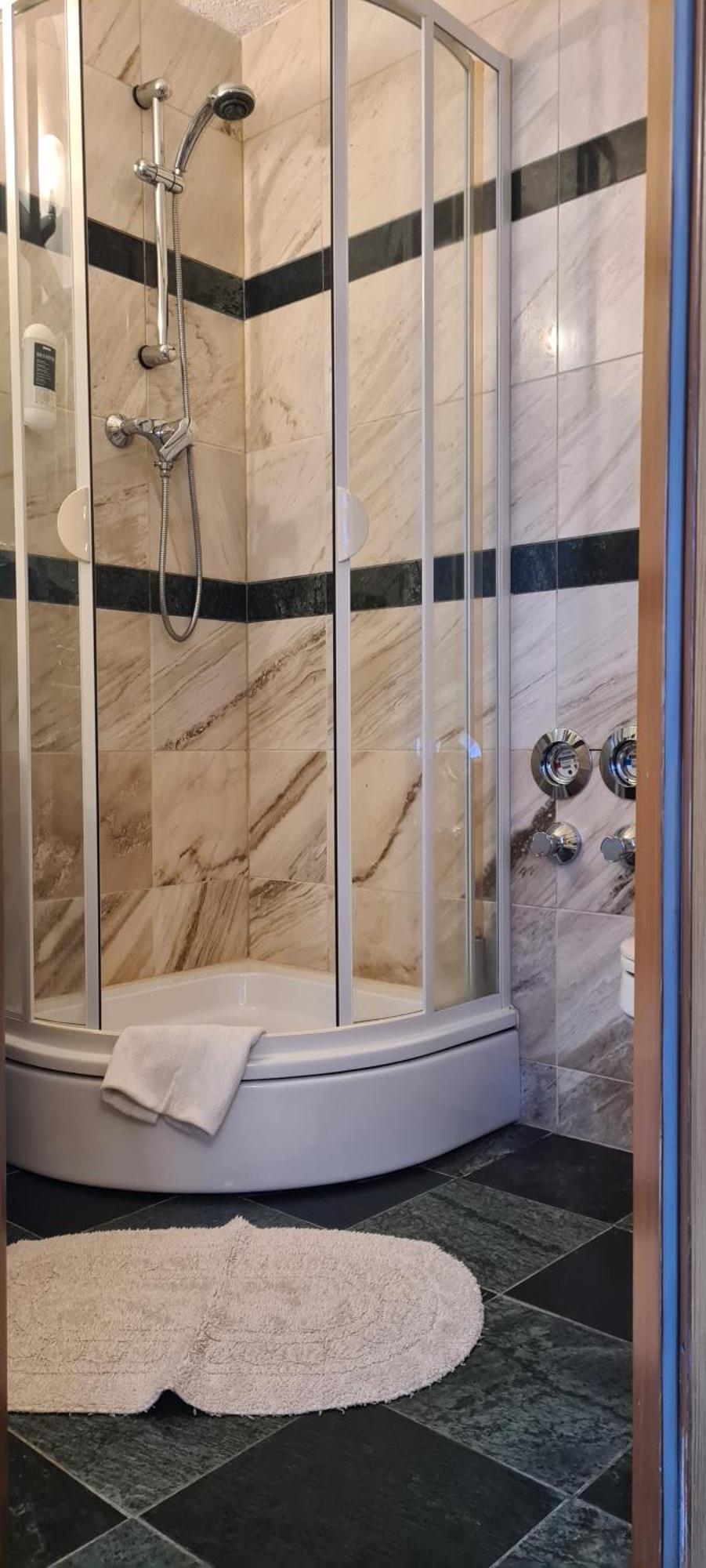 Pension Krone Freiberg Extérieur photo